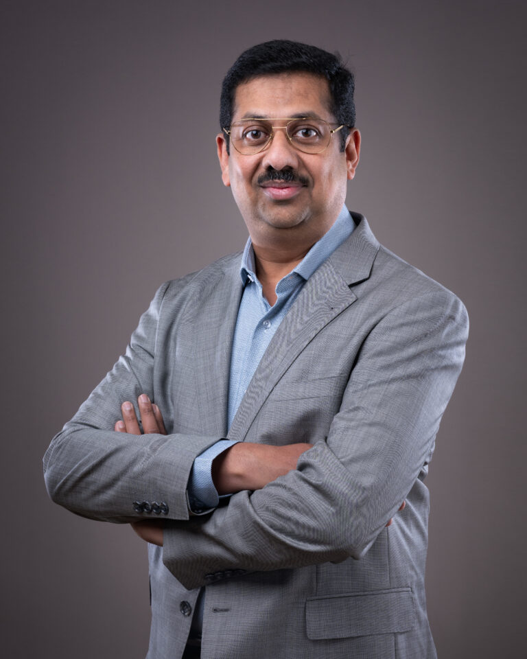 Dr Rahul Tipnis at Circ Vas Doctor perform Circumcision and Vasectomy procedure